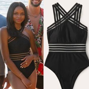 Black Swimsuit Seen On Bachelor